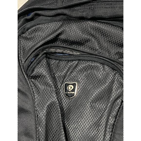 Calpak 26L Laptop Backpack - Picture 3 of 5